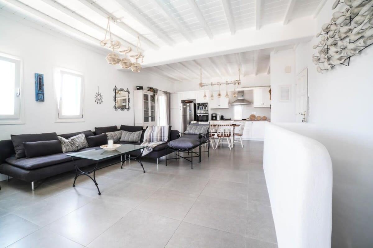 Mykonian Exclusive 3bd With Private Pool *
