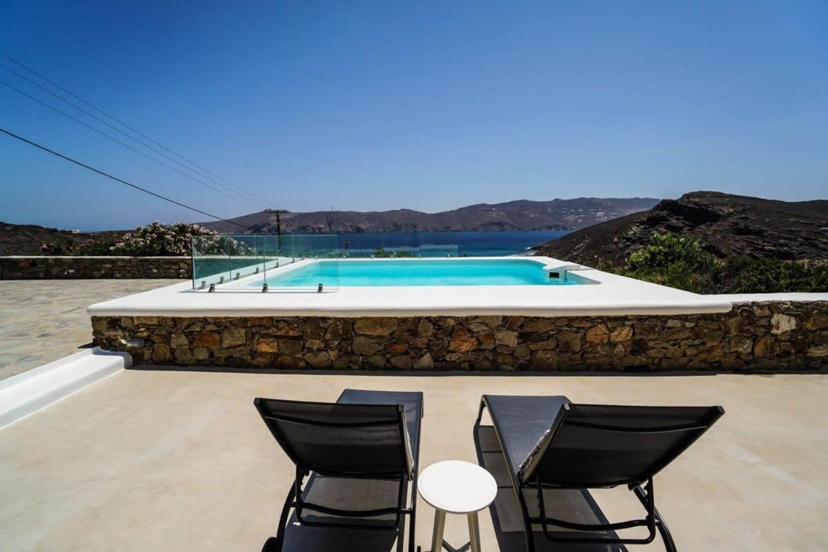 Mykonian Exclusive 3bd With Private Pool *
